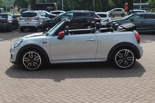 MINI Cooper Cabrio MINI Cooper Cabrio Mini 2.0 John Works Chili / Full options / Camera / JCW Package / Head-up display / DAB / Harman Kardon - afbeelding nr 5