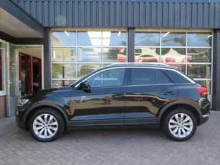 Volkswagen T-Roc Volkswagen T-Roc 1.5 TSI 150PK STYLE / Camera / Navi / Elec.achterklep / Adap.cruise / BOVAG garantie - afbeelding nr 3