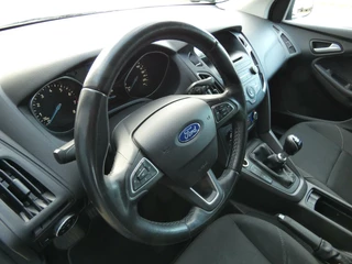 Ford Focus Ford Focus Wagon 1.0 EcoBoost 125 PK Trend Edition | WINTER PAKKET | 103000 KM!!! - afbeelding nr 30