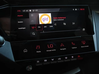 Peugeot 308 Peugeot 308 1.2 PureTech GT Climate control Adaptive cruise control Parkeersensoren Achteruitrijcamera Navigatie Voorstoelen verwarmd LED Apple Carplay/ Android Auto - afbeelding nr 22