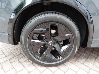 Volkswagen Tiguan Volkswagen Tiguan 1.5 TSI R-Line aut. Panoramadak / Trekhaak - afbeelding nr 19