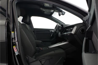 Audi A3 Audi A3 Sportback 30 TFSI Pro Line > Donkere Hemel/18inch/getint glas/stoelverwarming... - afbeelding nr 10