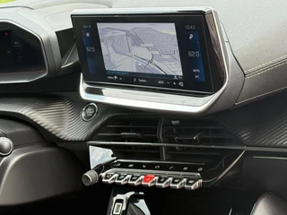 Peugeot 208 Peugeot 208 1.2 PureTech GT-Line 130pk Automaat - Rouge Elixer - Carplay/3D Dash/LED pakket - afbeelding nr 14