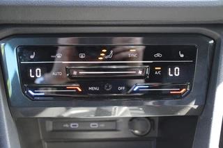 Volkswagen Tiguan Volkswagen Tiguan 1.5 TSI R-Line DSG Virtual/Navi/Leer/360view 