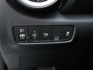 Hyundai Kona Hyundai Kona 1.6 GDI HEV Comfort Smart | Navigatie | Hybride! - afbeelding nr 22