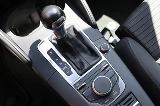 Audi A3 Audi A3 Limousine 1.4 TFSI 150 PK Pro Line Plus | S-Tronic | Navigatie | Cruise control | Bi-Xenon | Audi Sound | Climate control | F1 Flippers | NAP Logisch | NL Auto | Nieuwe APK - afbeelding nr 17