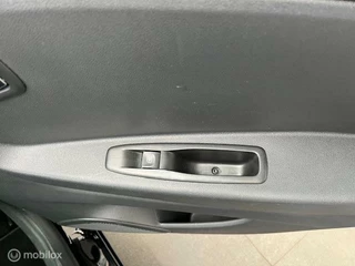 Renault Captur Renault Captur 0.9 TCe ENERGY ZEN - afbeelding nr 21
