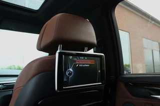 BMW X5 ➡️ BMW X5 xDrive50i F15 High Executive 7p M-sport | M-pakket | 2e eigenaar | Dakraam | Head-up | 20 inch | LED | Camera | 449 pk | 7 persoons | Harman-kardon | Keyless go/entry - afbeelding nr 31