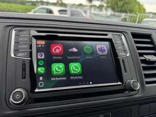 Volkswagen Transporter Volkswagen Transporter 2.0 TDI L1H2 Highline 204PK / 70YEARS EDITION / TREKH. / BEAR-LOCK / LEDER / VOORRUITVERW. / CAMERA / NAVI - afbeelding nr 25