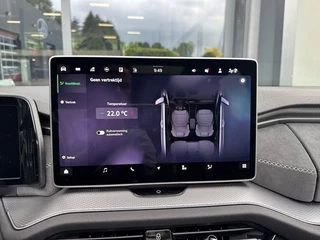 Škoda Kodiaq Škoda Kodiaq 1.5 TSI E-HYBRID SPORTLINE PANO-DAK/TREKHAAK/CAMERA/MEMORY/NAVI - afbeelding nr 30