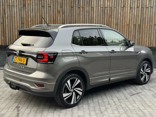 Volkswagen T-Cross Volkswagen T-Cross 1.0 TSI R-line Automaat | LED | Trekhaak |  Getint glas | Climate control | Cruise control adaptief | Lane assist | Dode hoek detectie | DAB | Navigatiesysteem | Inklapbare spiegels | Parkeersensoren voor en achter - afbeelding nr 2