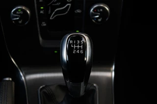 Volvo V40 Volvo V40 1.6 T2 R-Design | Trekhaak | Climate control | Cruise control | - afbeelding nr 25