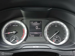 Škoda Karoq Skoda Karoq 1.0 TSI Automaat CarPlay Stoelverwarming PDC Cruise - afbeelding nr 18
