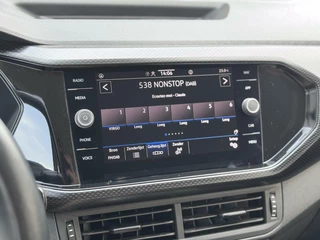 Volkswagen T-Cross Volkswagen T-Cross 1.0 TSI Go Camera | Carplay | Nette auto! - afbeelding nr 26
