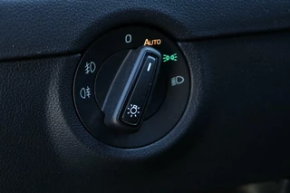 Škoda Octavia Skoda Octavia Combi 2.0 TSI RS / 230PK! / DSG / Pano / Canton / Camera / Trekhaak / 18