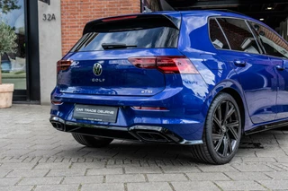 Volkswagen Golf Volkswagen Golf 1.5 eTSI R-Line Pano / HUD / Camera - afbeelding nr 7