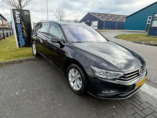 Volkswagen Passat Volkswagen Passat 1.5 TSI Comfort Business AUTOMAAT,TREKHAAK,NAVI - afbeelding nr 2