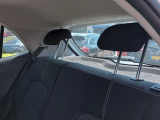 Kia Picanto Kia Picanto 1.0 CVVT 67pk EconomyPlusLine 5-Deurs | Origineel NL | Airco | Bluetoth Carkit+Streaming | Elektrische Ramen | Cv+Ab | Lichtsensor | Stuurbekrachtiging - afbeelding nr 20