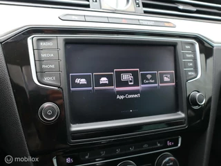 Volkswagen Passat Volkswagen Passat 1.4 TSI GTE Pano LED Trekhaak CarPlay - afbeelding nr 29