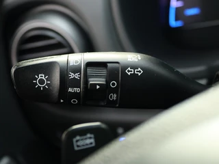 Hyundai Kona Hyundai Kona EV Premium 64 kWh | Trekhaak | Achteruitrijcamera | Dodehoek det - afbeelding nr 27