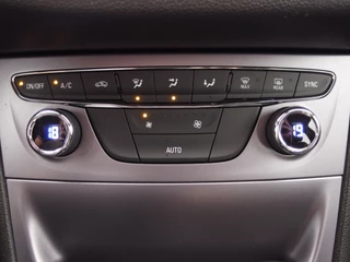 Opel Astra TREKHAAK / SPORTSTOEL / CARPLAY / DAB+ / CRUISE / PDC / BLUETOOTH / NL-AUTO - afbeelding nr 28