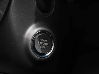 Škoda Karoq Skoda Karoq 1.5 TSI 150pk DSG Ambition | Navigatie | Apple Carpla/Android Auto | Camera | Climate Control | Adaptive Cruise control | Lichtmetalen Velgen - afbeelding nr 18
