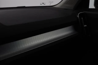 Volvo XC40 Volvo XC40 1.5 T4 Recharge Inscription | Panoramadak |  Stoel & stuurverwarming | Carplay | Camera | Navigatie | Full LED | Parkeerhulp - afbeelding nr 28