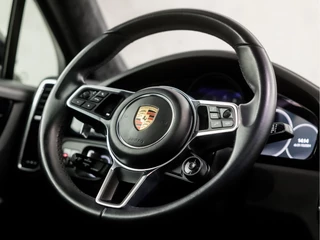 Porsche Cayenne 476Pk Automaat (PANORAMADAK, SPORTCHRONO PAKKET, ALCANTARA HEMEL, MEEGESPOTEN BUMPERS, LUCHTVERING, MEMORY SEATS, SFEERVERLICHTING, APPLE CARPLAY, BOSE AUDIO, 360 CAMERA, NIEUWSTAAT) - afbeelding nr 21