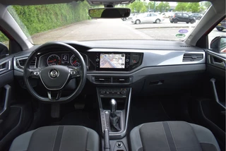 Volkswagen Polo | NL-Auto | Afn.trekhaak | Keyless | Pano | | Carplay | Full LED | NAP | 2e eigenaar - afbeelding nr 14