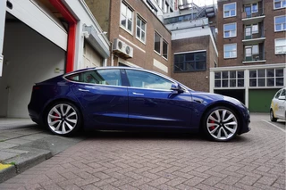 Tesla Model 3 Tesla Model 3 Performance AWD 75 kWh Long Range | Liefhebbersconditie | 464pk | Origineel Nederlands Dealer onderhouden | Carbon Spoiler | Premium Audio | 20inch - afbeelding nr 12