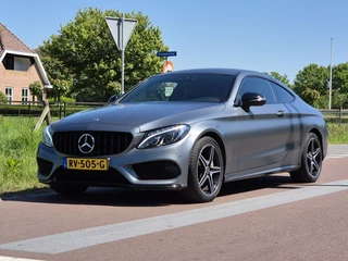 Mercedes-Benz C-Klasse Mercedes-Benz C-Klasse Coupé 180 Premium *AMG pakket* Mat grijs | NL auto! - afbeelding nr 5