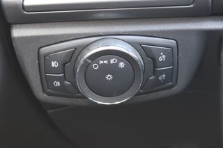 Ford Mondeo Ford Mondeo Wagon 1.5i 160pk Titanium ECC/cruise/navi/PDC/lm velgen - afbeelding nr 30