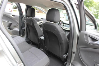 Opel Astra Opel Astra Sports Tourer 1.0 Turbo Business Executive, Parkeersensoren voor en achter, Navigatie, Apple Carplay/Android Auto, Cruise control - afbeelding nr 19
