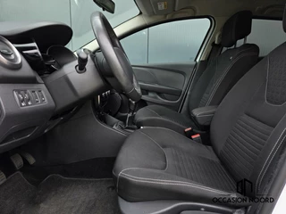 Renault Clio Renault Clio Estate 0.9 TCe Limited|Dab+|Navi|Cruise|Airco| - afbeelding nr 19