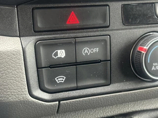 Volkswagen Crafter Volkswagen Crafter 35 2.0 TDI L3H3*A/C*CRUISE*3000KG HAAK*CAM*CARPLAY - afbeelding nr 30