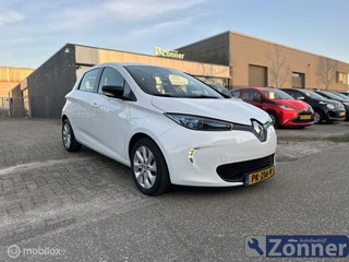 Renault ZOE Renault Zoe Q90 Life Quickcharge 41 kWh - afbeelding nr 1
