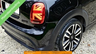 MINI Cooper Mini 1.5 Cooper Business Camden Edition 5drs Sportstoelen Leer  Navigatie - afbeelding nr 15