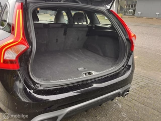 Volvo V60 Volvo V60 2.0 D4 R-Design - afbeelding nr 14