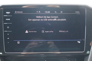 Volkswagen Passat Volkswagen Passat Variant 1.5 TSI R-Line Business + NL-Auto!! SUPER COMPLEET!! - afbeelding nr 19