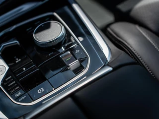 BMW X5 BMW X5 xDrive50e M-SPORT PRO|PANO|LUCHTV.|H&K|22''|SFEERV. - afbeelding nr 33