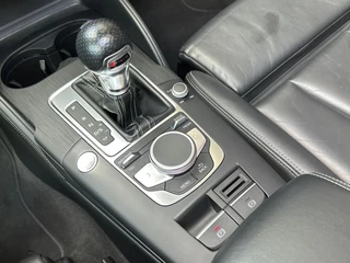 Audi A3 Audi A3 Sportback 2.0 TFSI Quattro S-Line Leer Pano Rs Stoelen - afbeelding nr 17