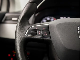 SEAT Ibiza (SCHUIFDAK, APPLE CARPLAY, GROOT NAVI, CLIMATE, CAMERA, SPORTSTOELEN, LM VELGEN, CRUISE, NIEUWE APK, NIEUWSTAAT) - afbeelding nr 19