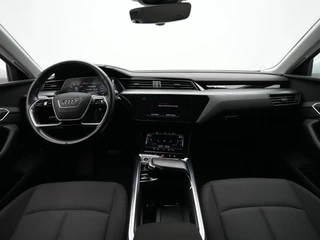 Audi e-tron Navigatie Camera Stoelverwarming Audi Sound 92 - afbeelding nr 14