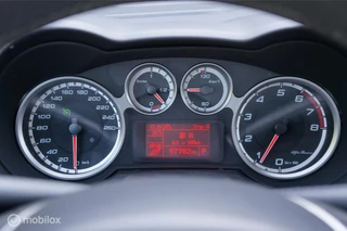 Alfa Romeo MiTo Alfa Romeo MiTo 1.4 T MultiAir Urban Aut. Cruise Bluetooth ! - afbeelding nr 17