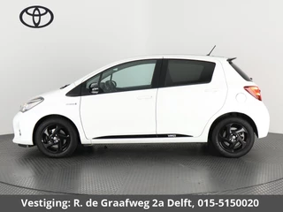 Toyota Yaris Toyota Yaris 1.5 Hybrid Sport | Dakspoiler | Lichtmetalen velgen | Privacy Glass | Climate Control | Camera | - afbeelding nr 4