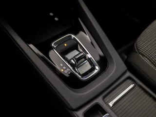 Škoda Octavia Automaat (APPLE CARPLAY, GROOT NAVI, VIRTUAL COCKIT, CAMERA, STOELVERWARMING, SPORTSTOELEN, LED KOPLAMPEN, CRUISE, PARKEERSENSOREN, NIEUWE APK, NIEUWSTAAT) - afbeelding nr 11