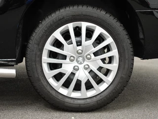 Peugeot Expert Peugeot Expert 2.0 BlueHDI 145PK L3 Automaat Airco Cruise Navigatie Trekhaak - afbeelding nr 6