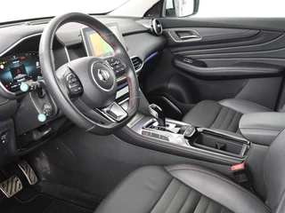 MG EHS MG EHS 1.5 TGDI Luxury | Panoramadak | Trekhaak |  Adaptive cruise | Leder | Carplay | Stoelverwarming | 360 camera | Navigatie | Full LED | Keyless - afbeelding nr 3