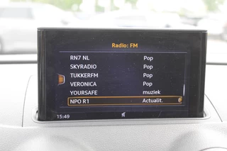 Audi A3 Audi A3 Sportback 1.4 e-tron PHEV Ambition Pro Line plus / Panoramadak / Half leder / 18'' / Keyless / Navigatie / Hill Hold / Sportstuur / Stoelverwarming / Cruise Control - afbeelding nr 20