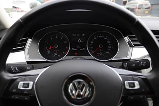 Volkswagen Passat Volkswagen Passat 1.4 TSI Comfortline Navi l PDC l Cruise - afbeelding nr 14
